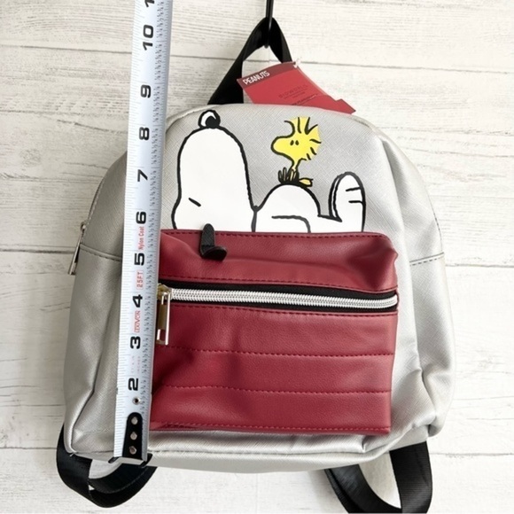 Bioworld Peanuts Snoopy and Woodstock Mini Backpack - Picture 5 of 6